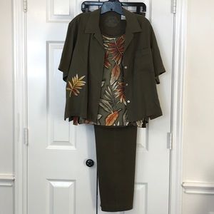 Silk Fully lined Olive Color Pants w/ Reversible Tank & Jacket